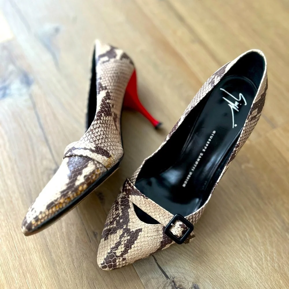 Giuseppe Zanotti Brown Snakeskin Heels with Red Sole - Picture 1 of 16